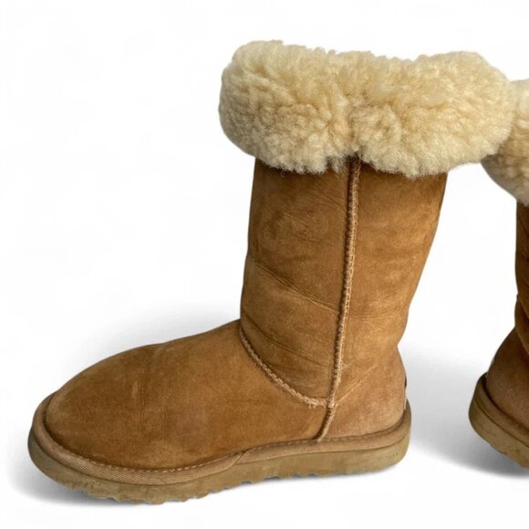 Ugg 1873 Sheepskin Shearling Bailey Triple Button Boots Women's 5 - Picture 9 of 16
